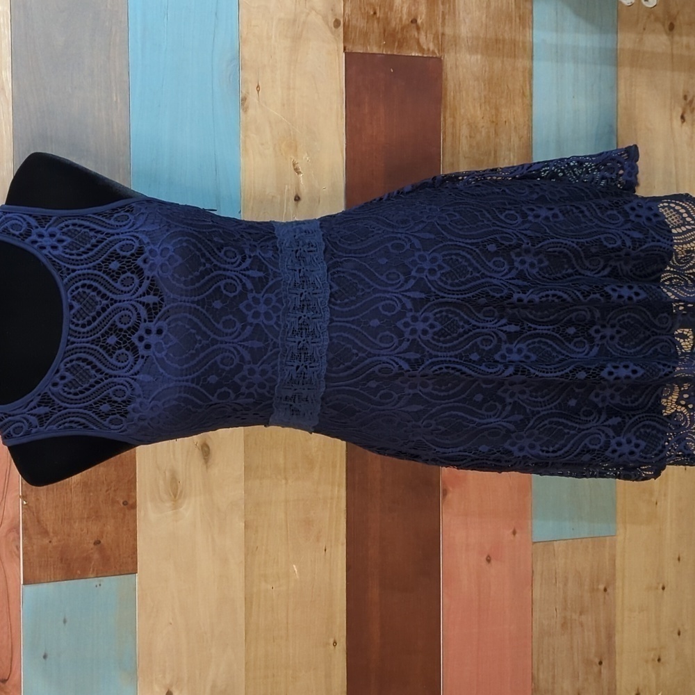 SMALL blue lace dress with lining and partial side zipper